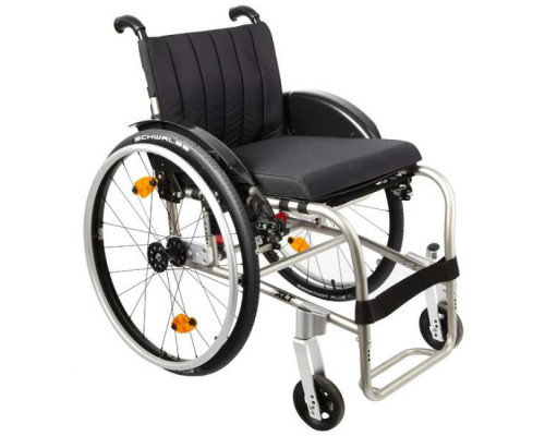 Кресло-коляска Invacare XLT