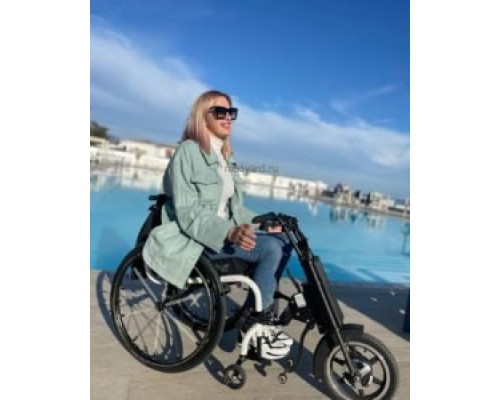 Электрическая приставка (электропривод) для инвалидных колясок UNAwheel Maxi 12"