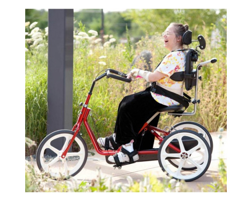 Реабилитационный велосипед для инвалидов с ДЦП Rifton R120 / R130 / R140